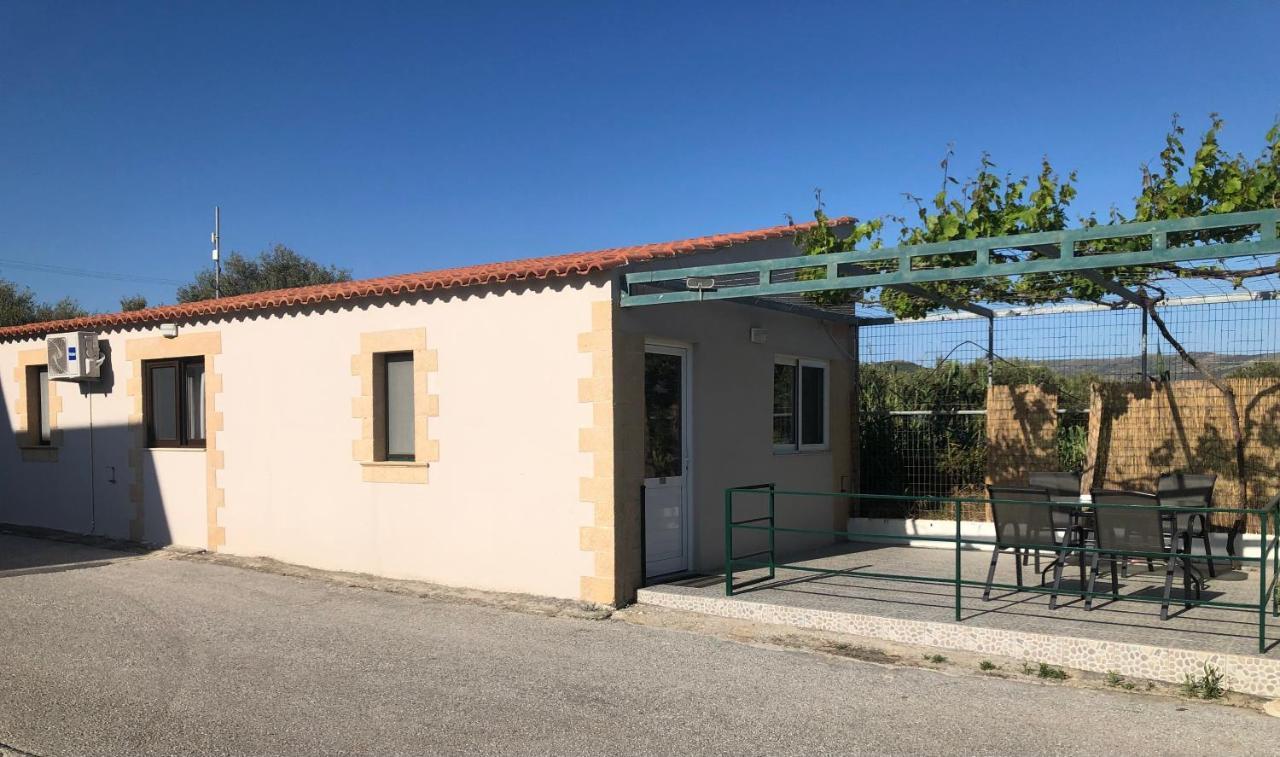 קיסאמוס Mediterranean Hotel & Apartments מראה חיצוני תמונה