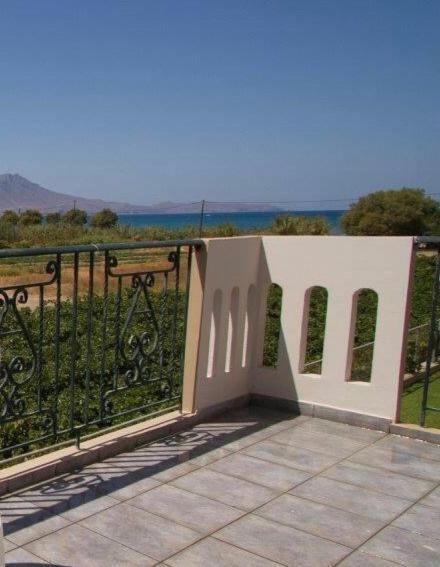 קיסאמוס Mediterranean Hotel & Apartments מראה חיצוני תמונה