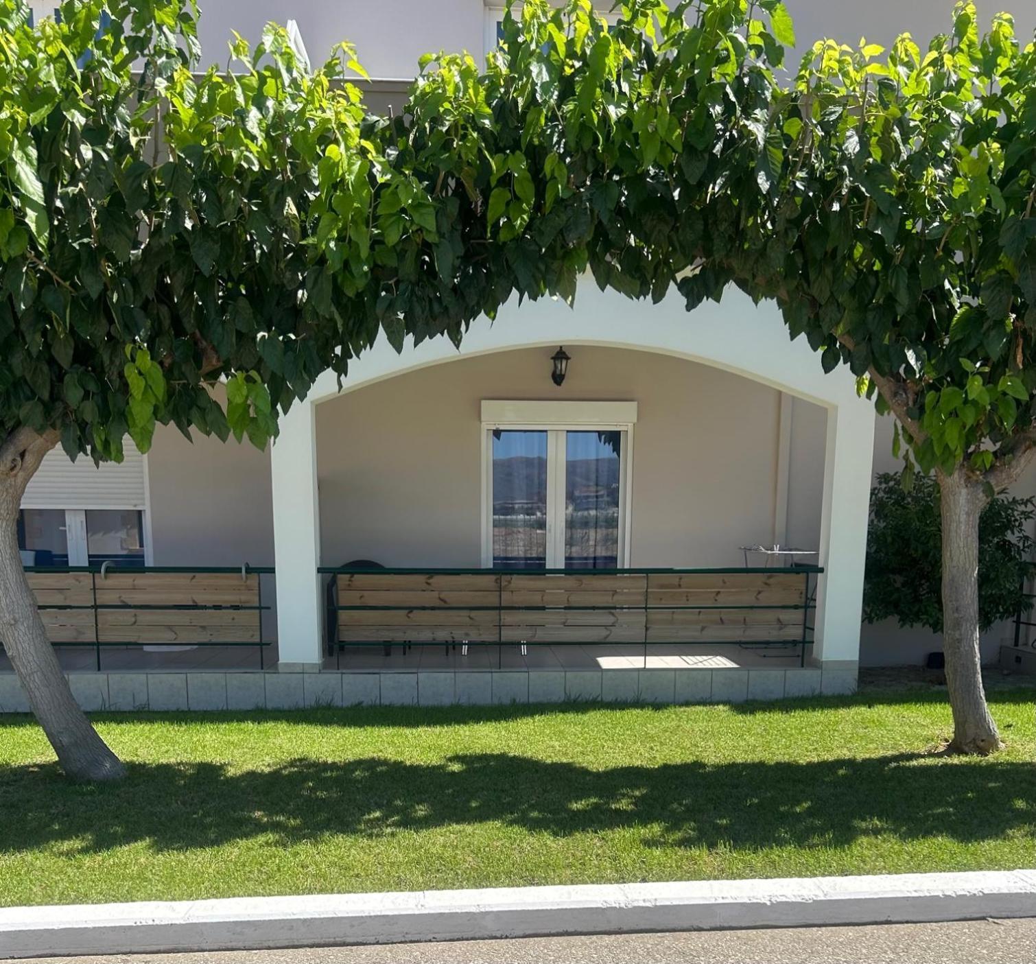 קיסאמוס Mediterranean Hotel & Apartments מראה חיצוני תמונה