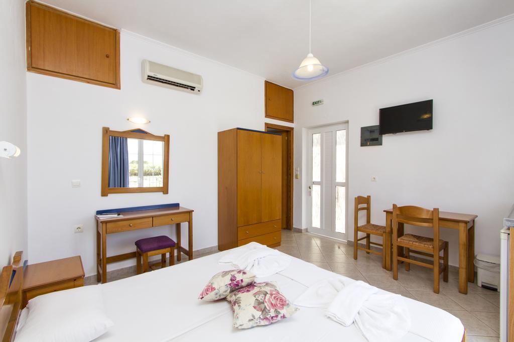 קיסאמוס Mediterranean Hotel & Apartments מראה חיצוני תמונה