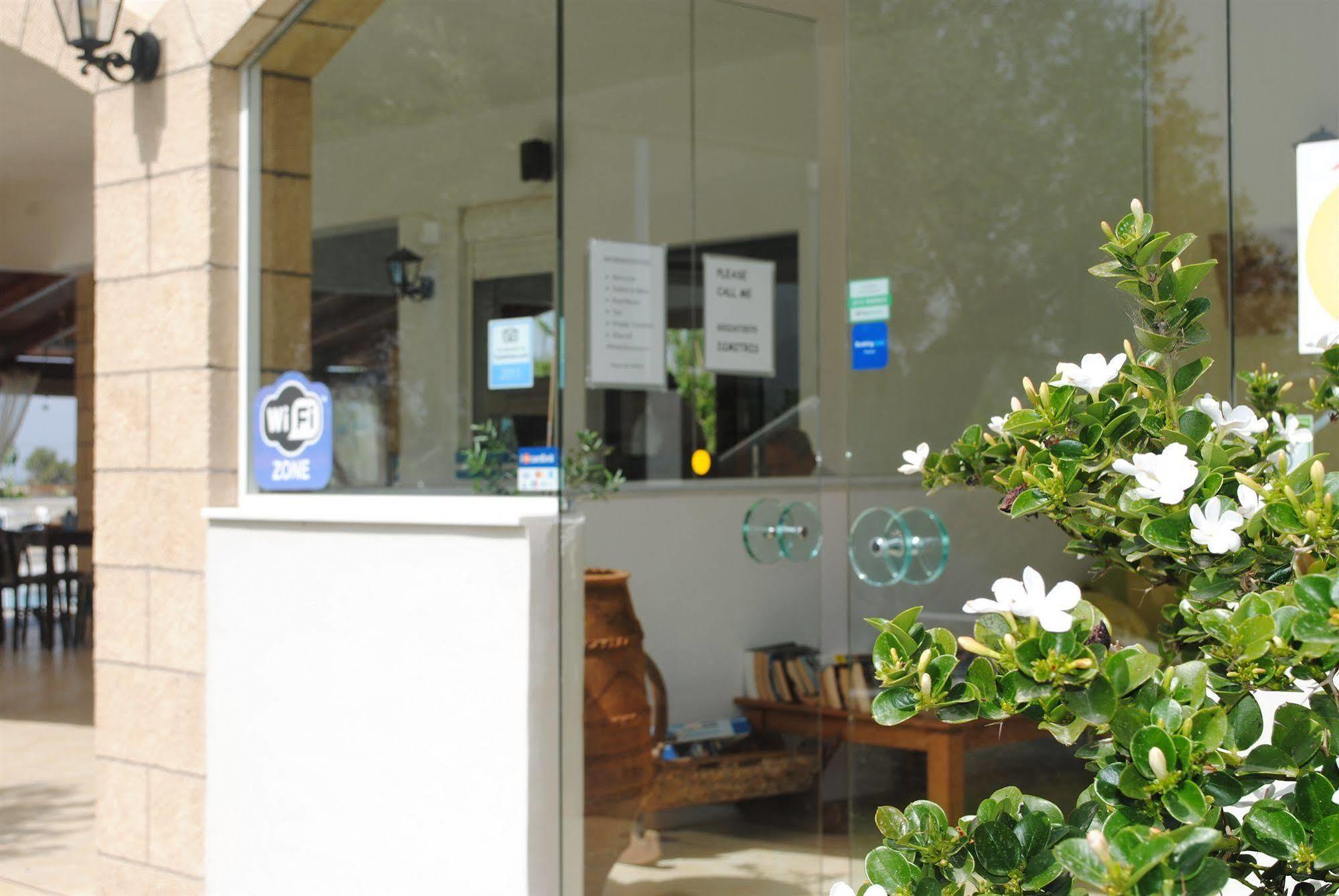 קיסאמוס Mediterranean Hotel & Apartments מראה חיצוני תמונה