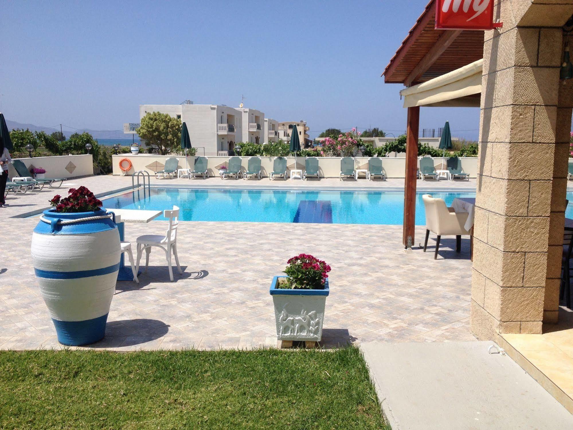 קיסאמוס Mediterranean Hotel & Apartments מראה חיצוני תמונה